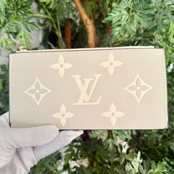 Louis Vuitton Handbags - Louis Vuitton Felicie Pochette Empriente Leather Pouch Organizer Insert